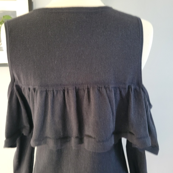 Lilly Pulitzer Burke Onyx Metallic Pullover Cold Shoulder Ruffle Sweater Black M - Picture 6 of 10